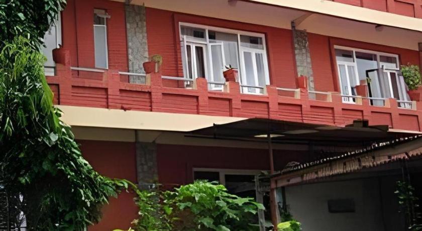 Fairmount Hotel Покхара Экстерьер фото
